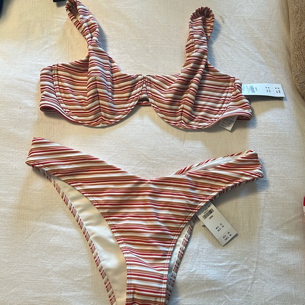 Brand new with tags. Two piece bikini Abercrombie and Fitch.